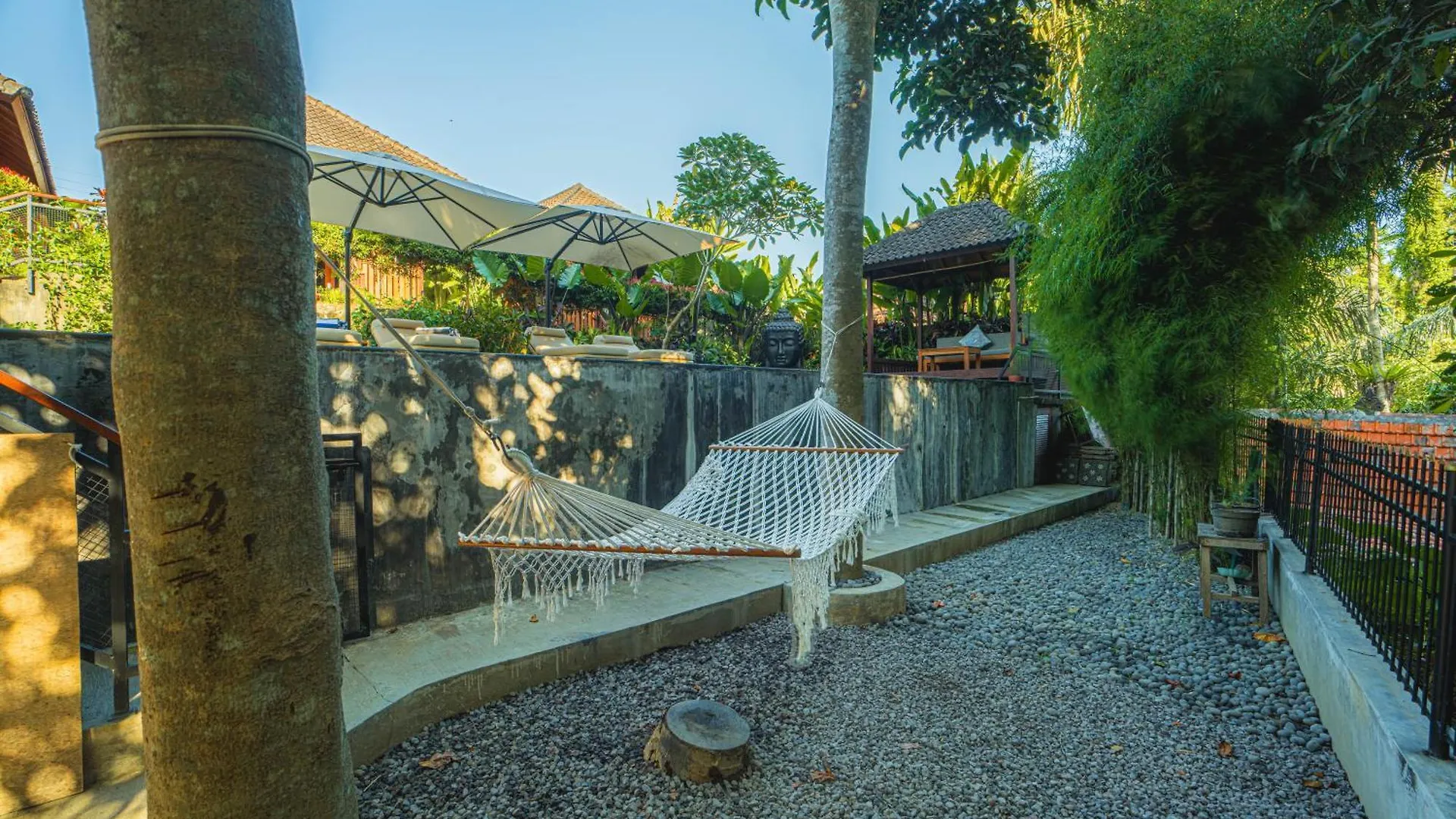 Rumanero Bungalow I Hotel Ubud  0*, Ubud (Bali) Indonesia