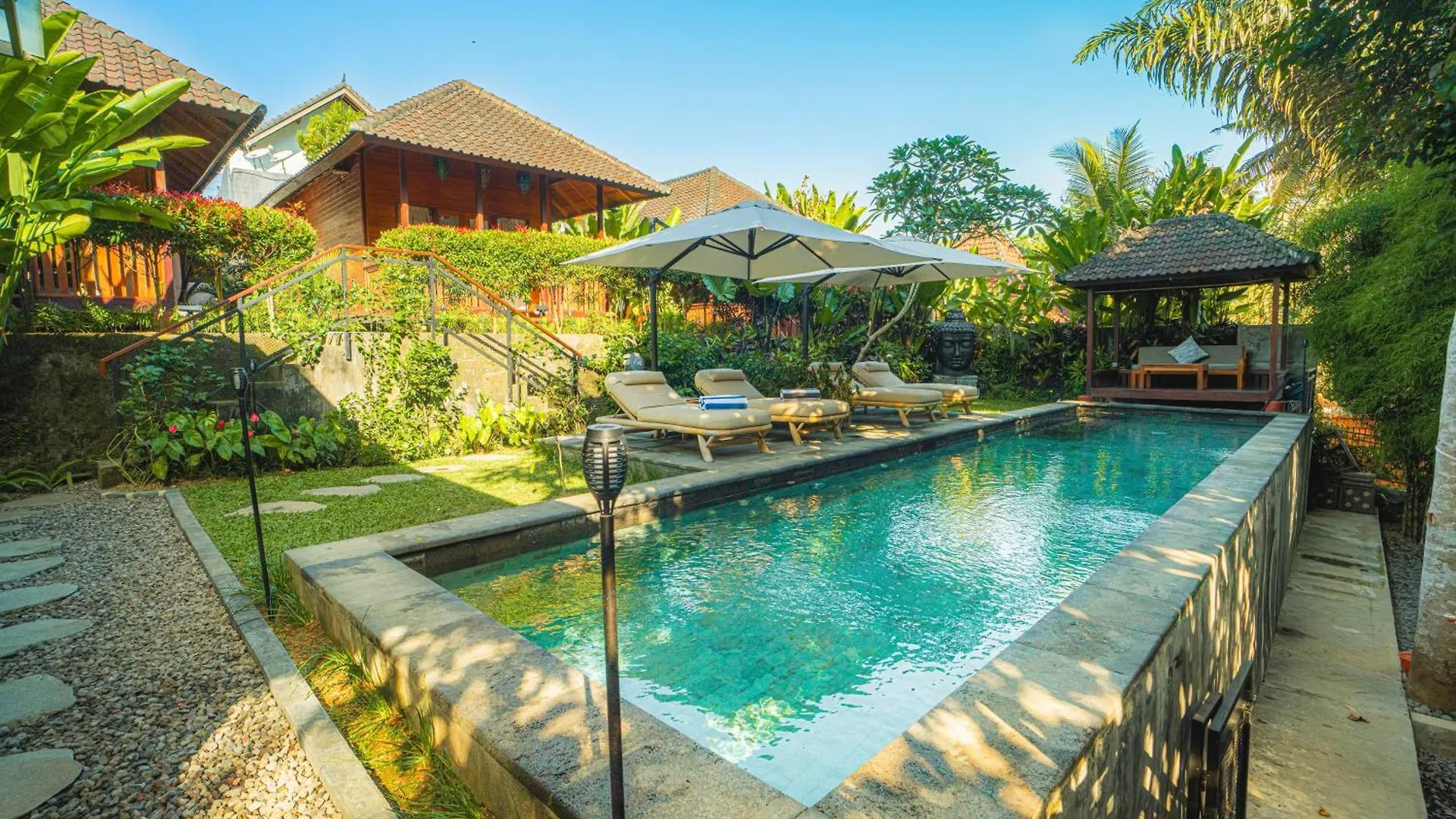 Rumanero Bungalow I Hotel Ubud  Guest house